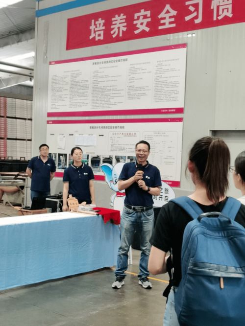 工藝之巔,森林之魂: 圣象集團(tuán)康逸工廠2021年新品評(píng)鑒會(huì)